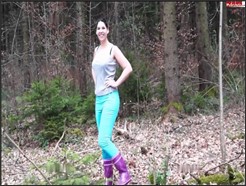 lizzy25 – Wasser marsch – In Hose gepisst